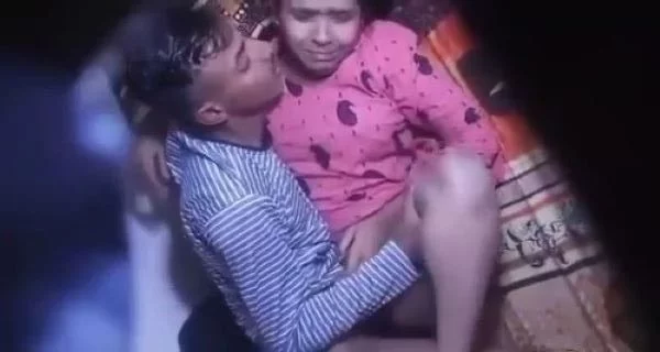 Choda banwaya dard deke bhabhi aur dost MMS